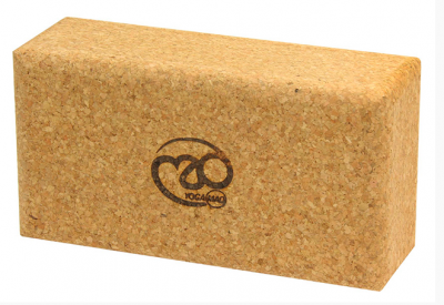 Korkblok fra YogaMad. Naturprodukt, fast og med afrundede kanter. Mål: 23 x 12 x 7,5cm


PRIS 109,-