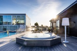 Jacuzzi